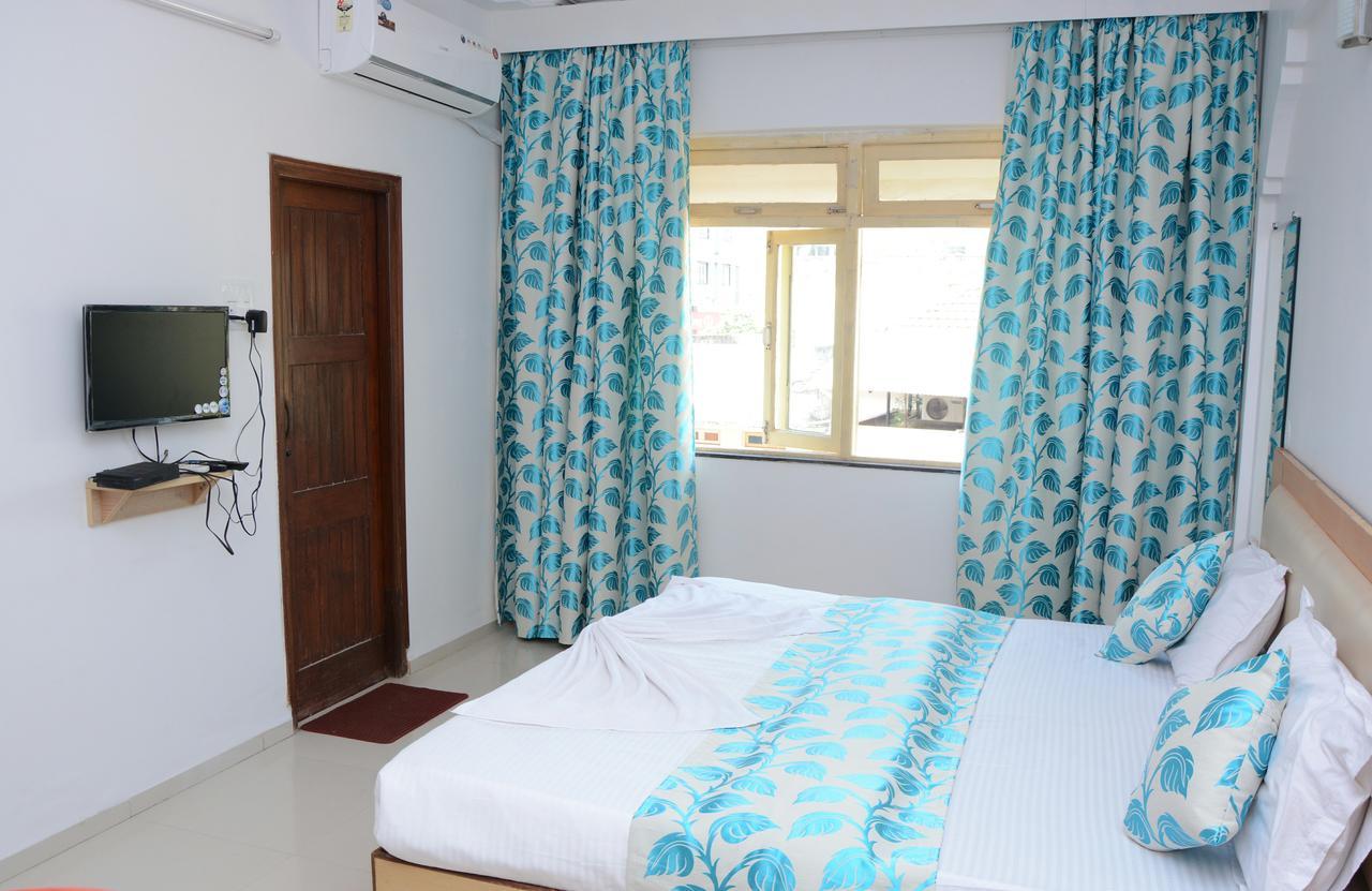 Hotel Sunrise Panaji Extérieur photo