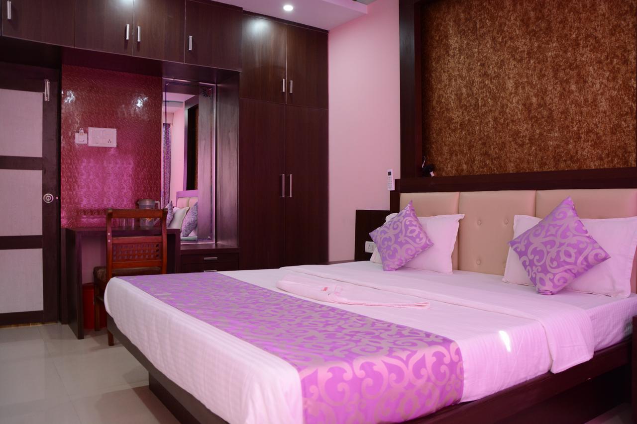 Hotel Sunrise Panaji Extérieur photo